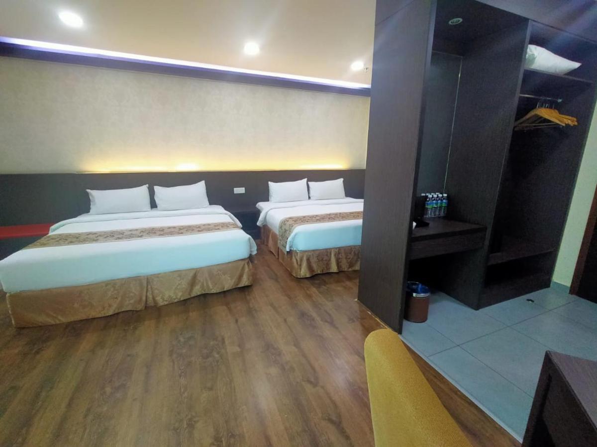 Midcity Hotel Melaka מראה חיצוני תמונה