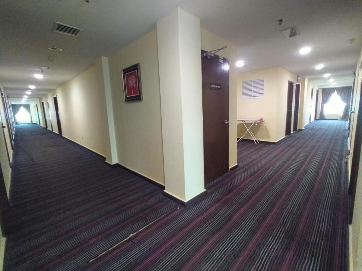 Midcity Hotel Melaka מראה חיצוני תמונה